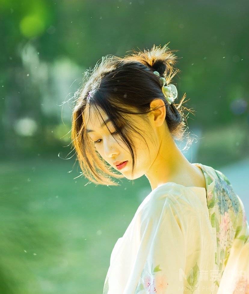 胶片模特