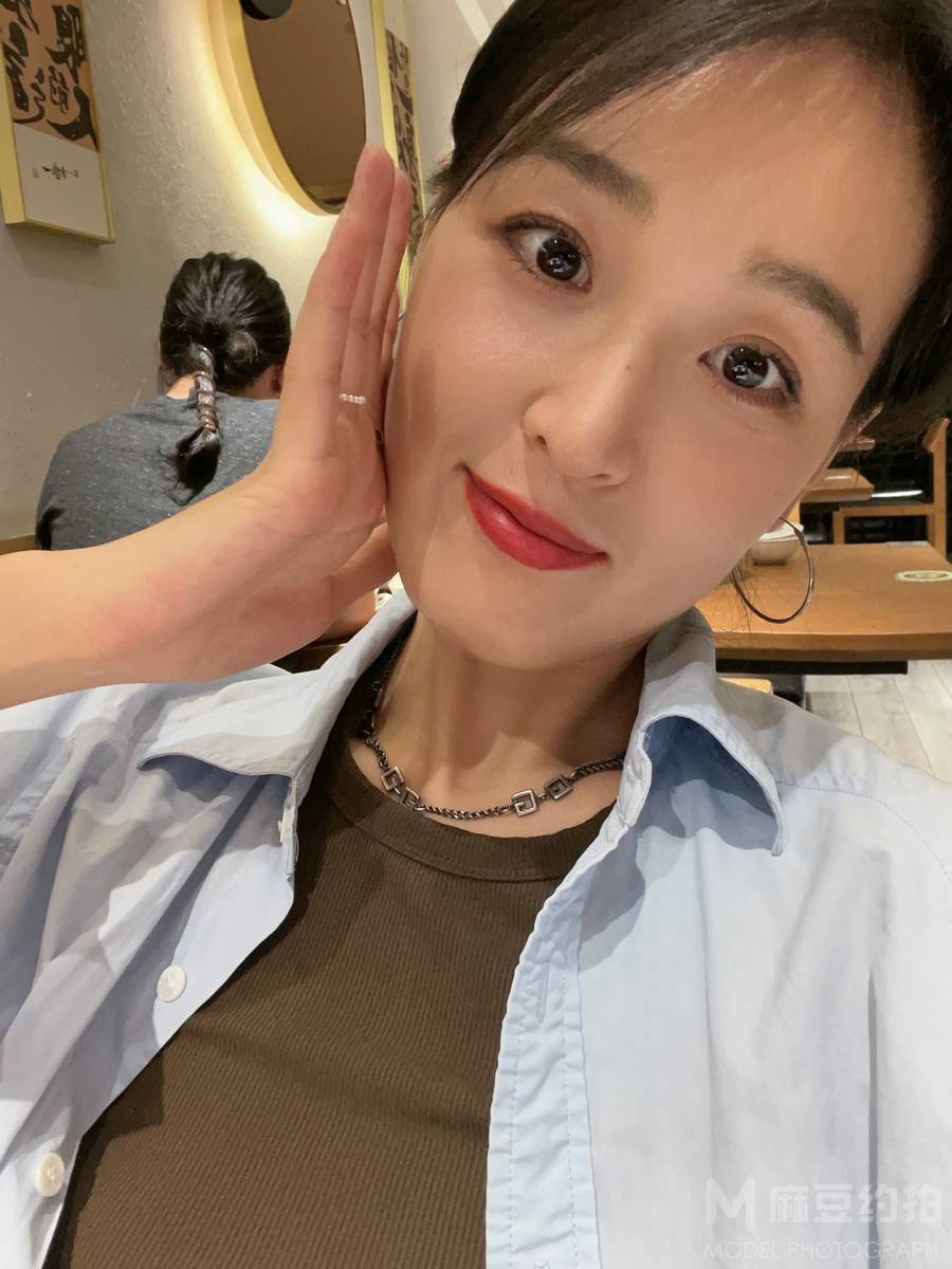 纪实模特