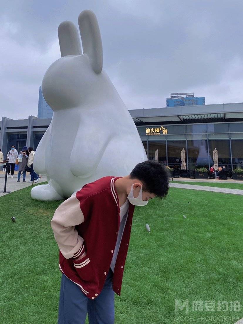 清新模特