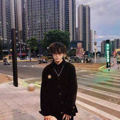 黑白模特