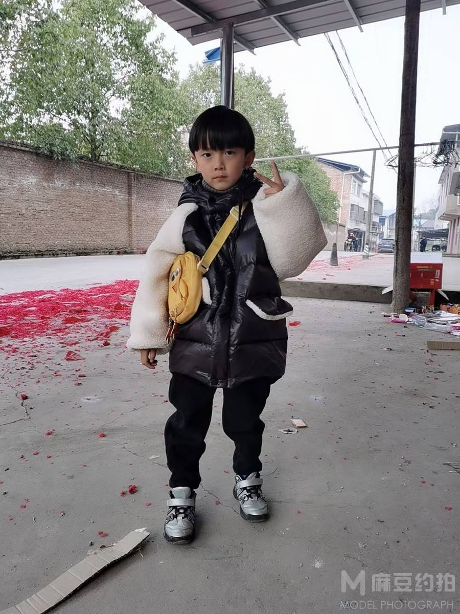 清新模特