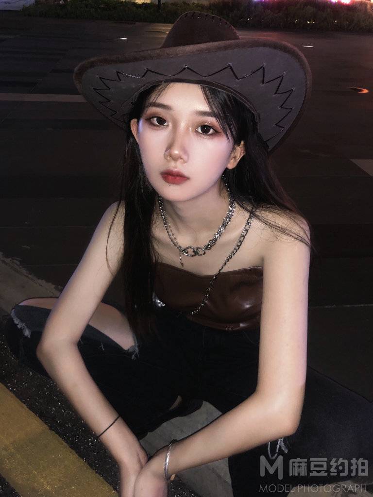 夜景模特