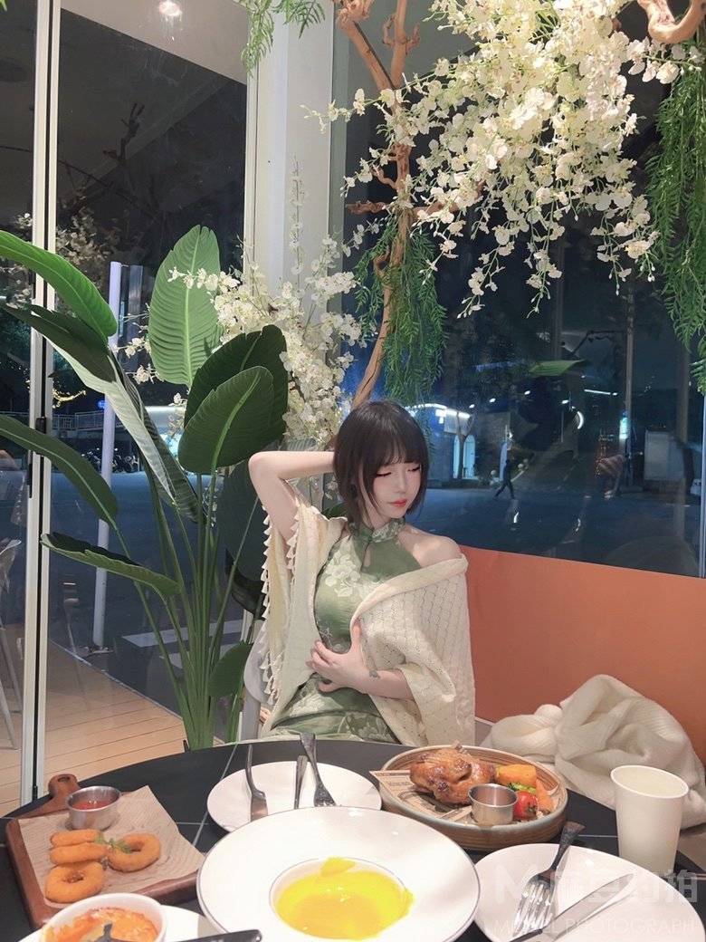 旗袍模特