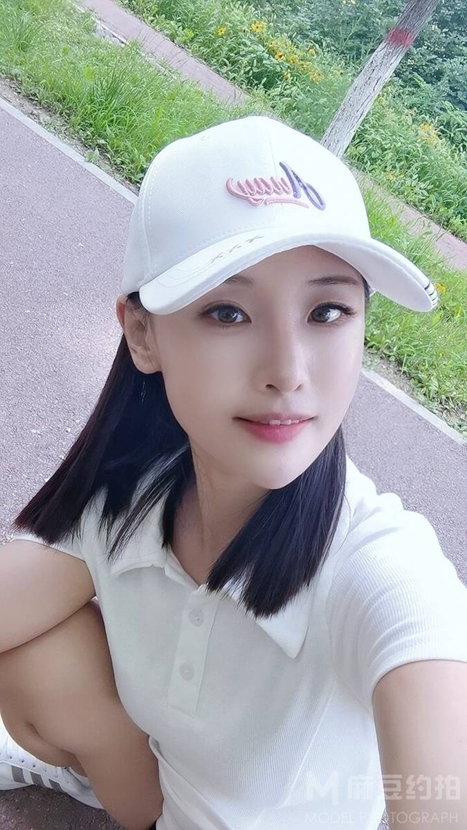 纪实模特