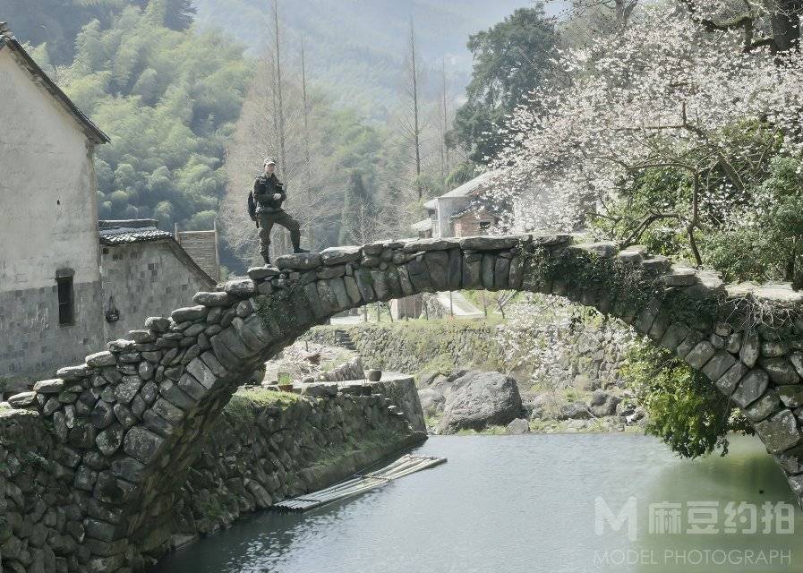 民国模特