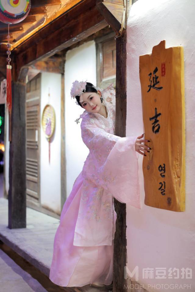 夜景模特