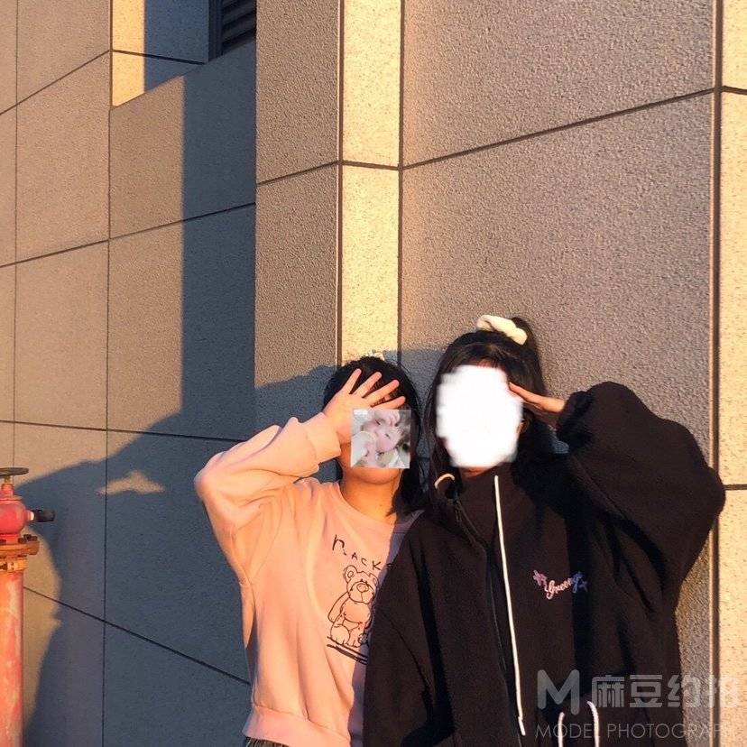 情侣模特