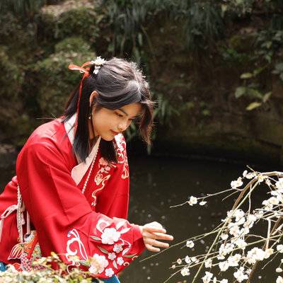 汉服模特