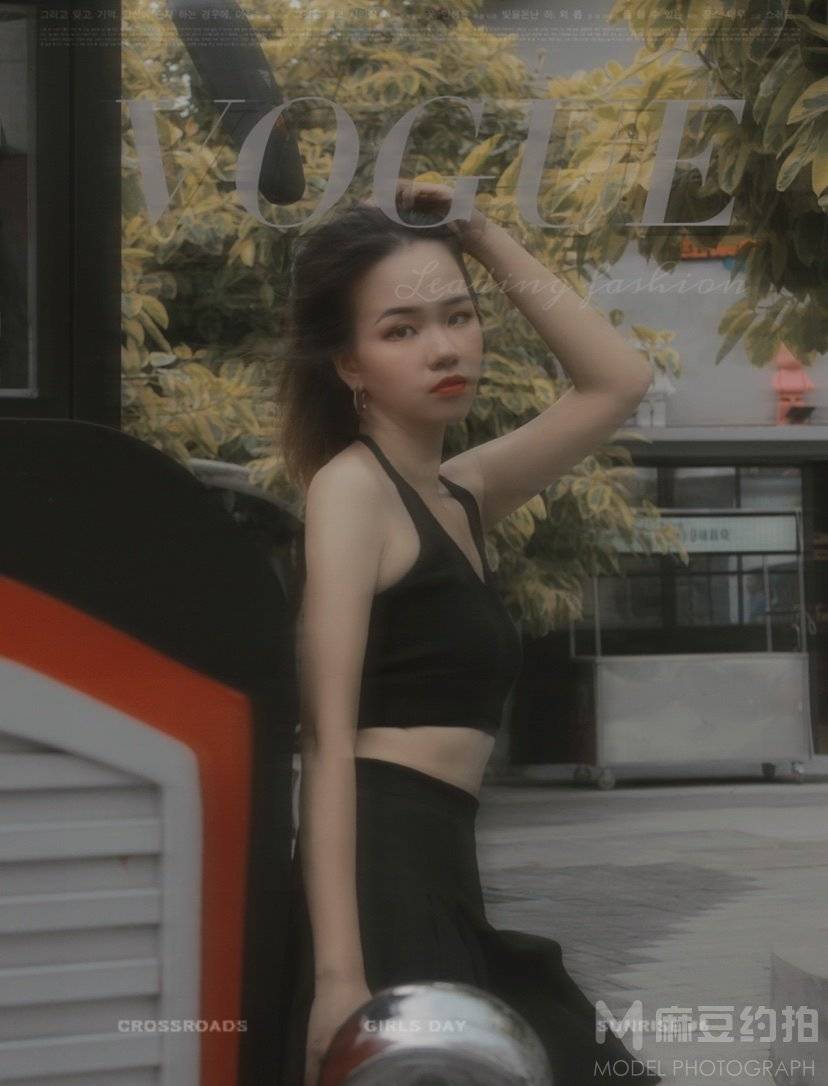 情绪模特