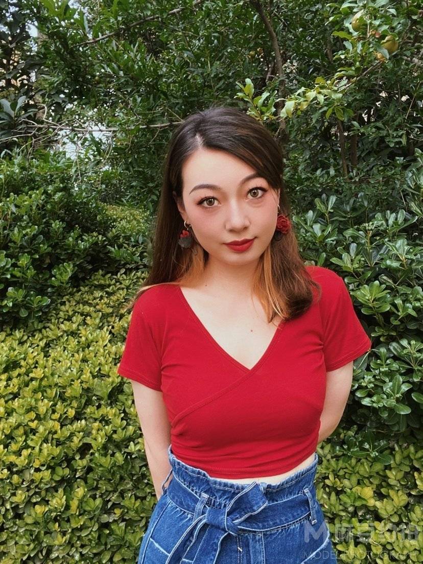 妆容模特