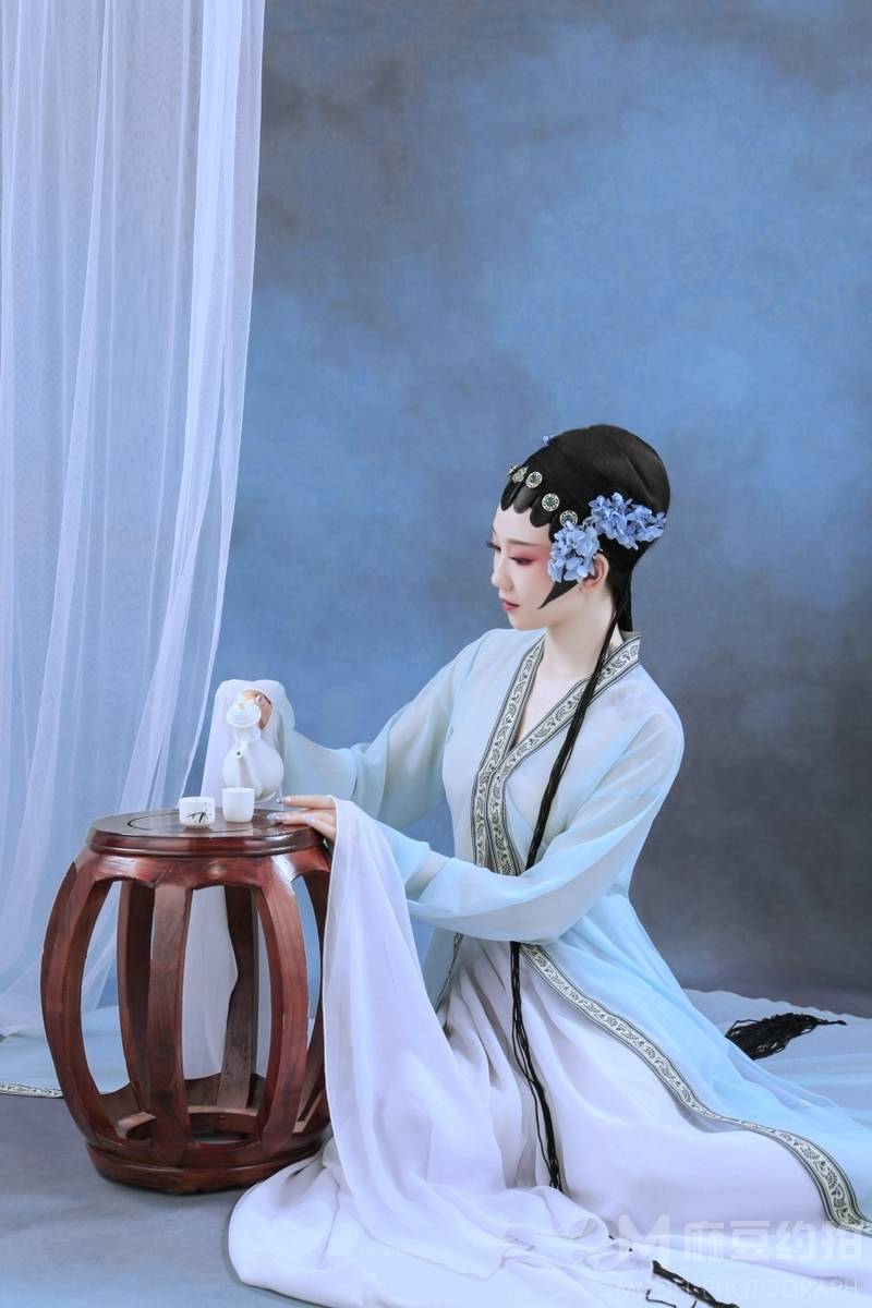 妆容模特