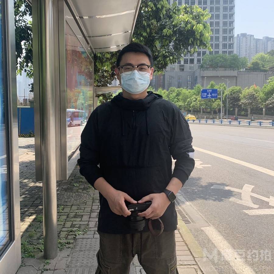 纪实模特
