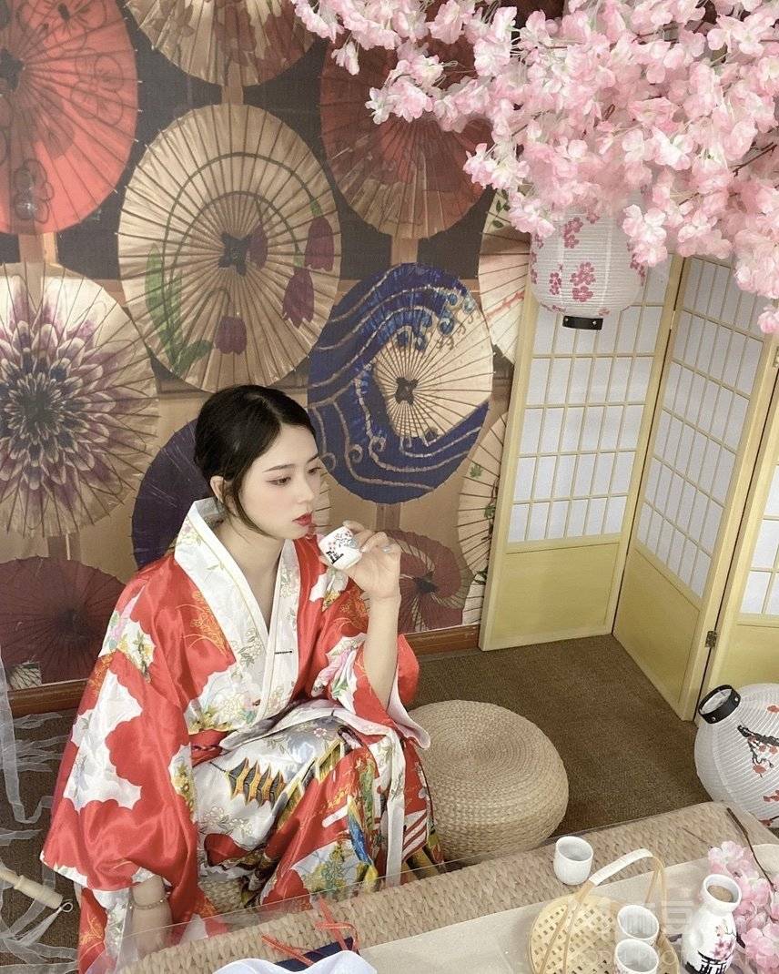 和服模特
