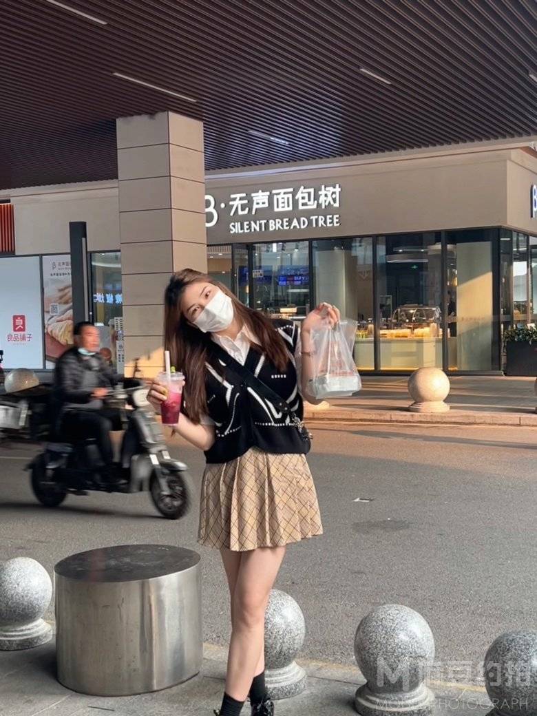 纪实模特