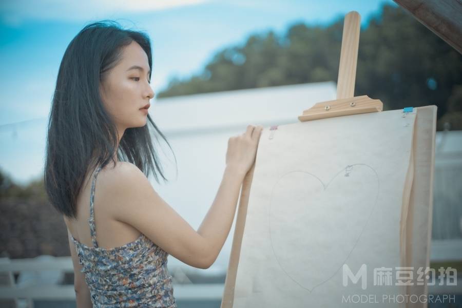 清新模特