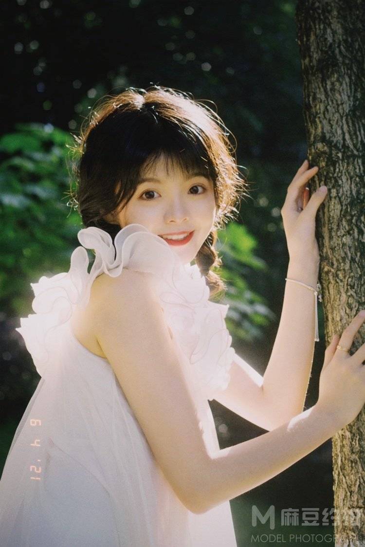 胶片模特
