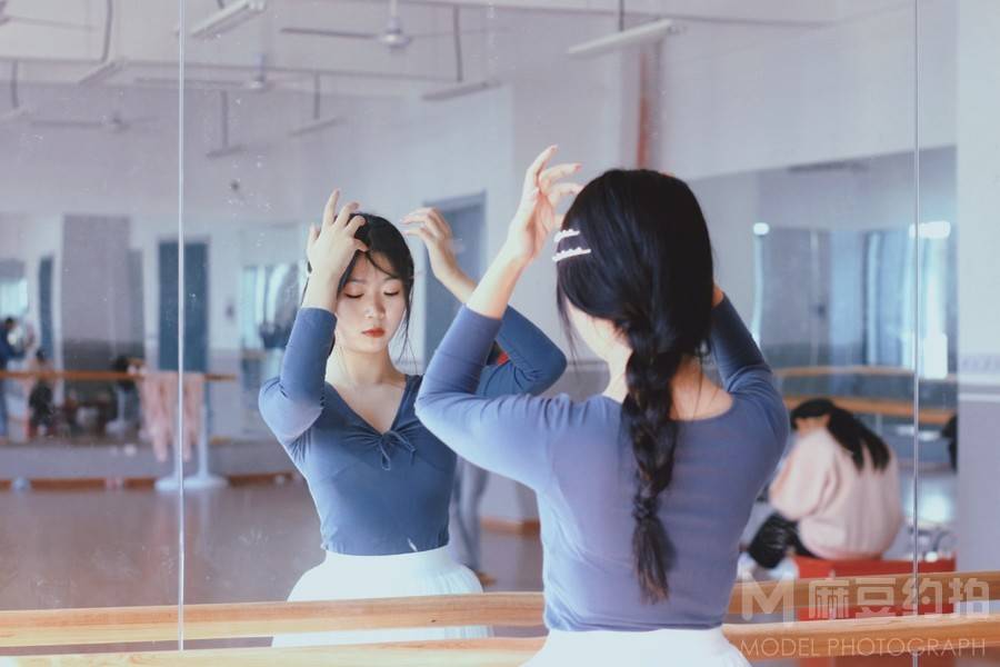 校园模特