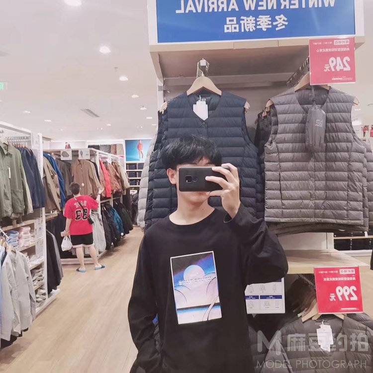 校园模特