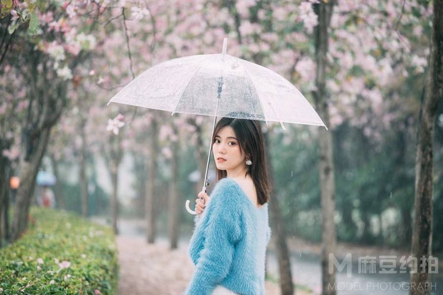 清新模特