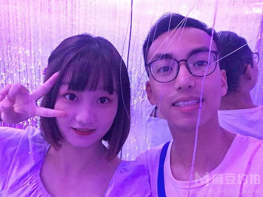 情侣模特