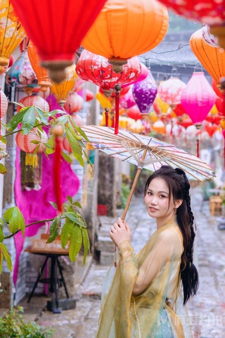 清新模特