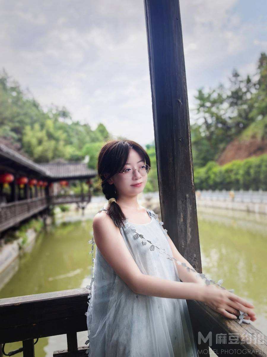 民国模特