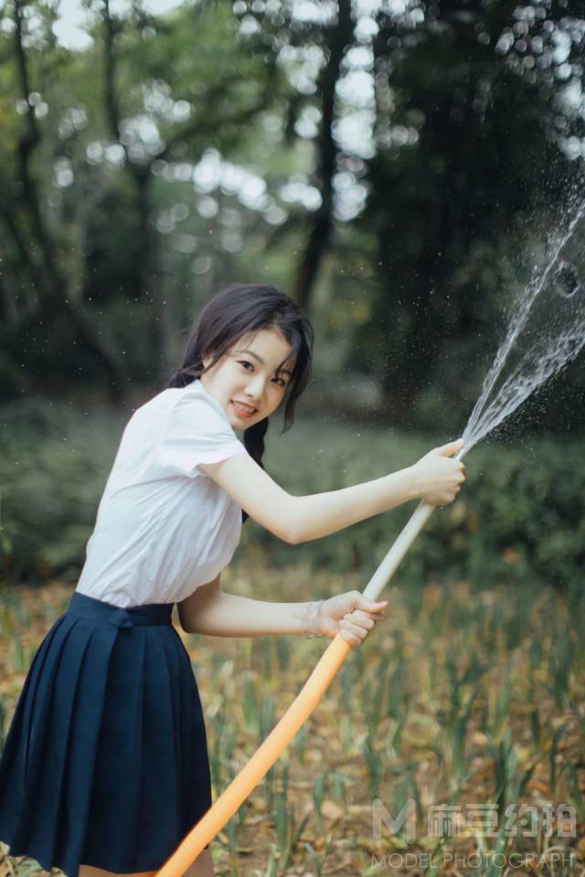校园模特