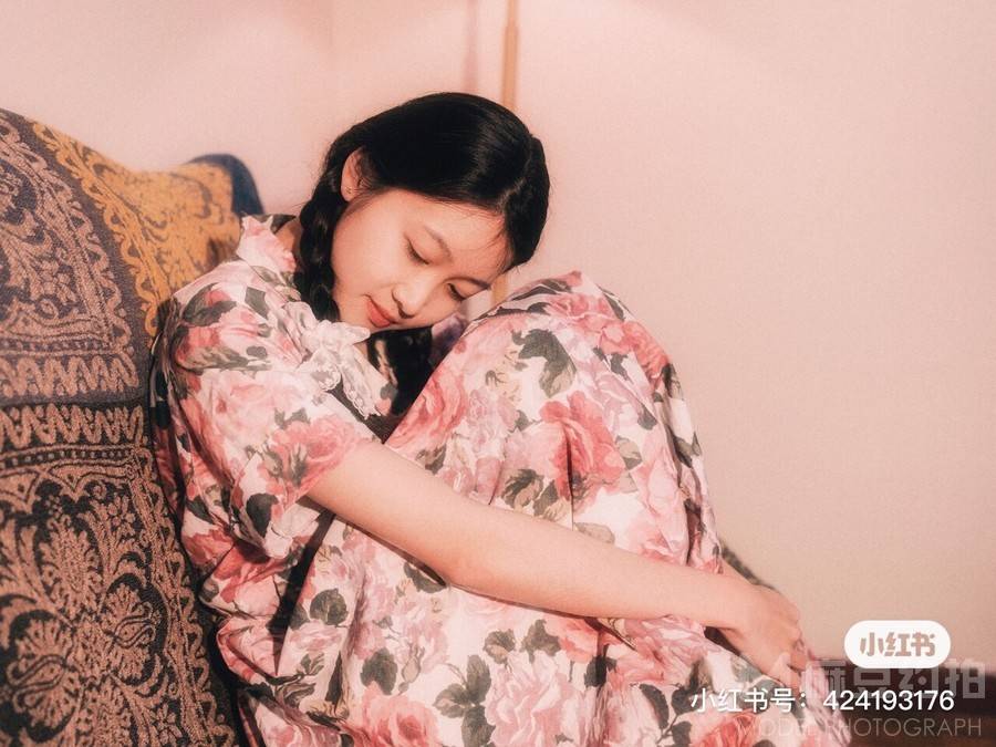 胶片模特