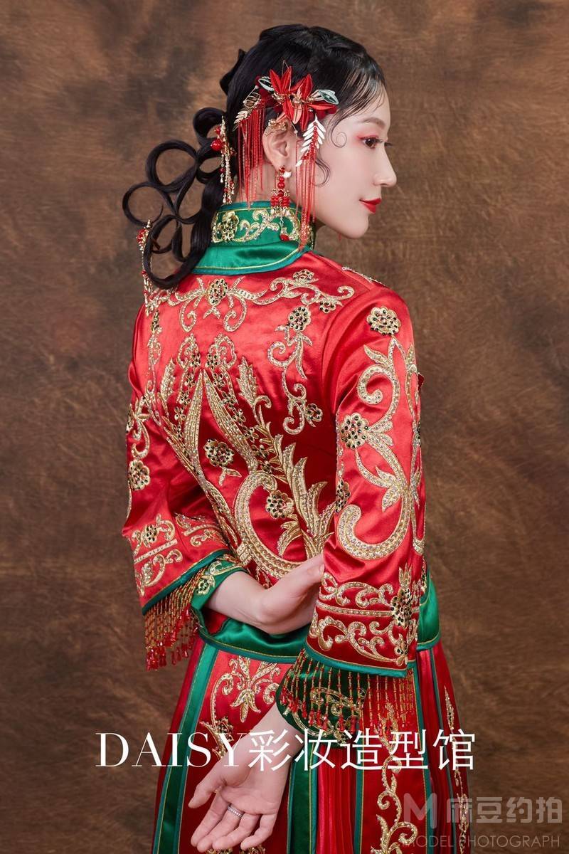 妆容模特