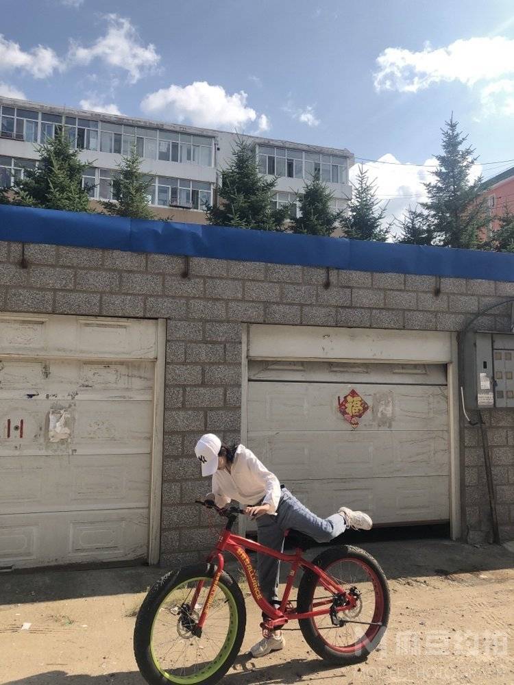 民国模特