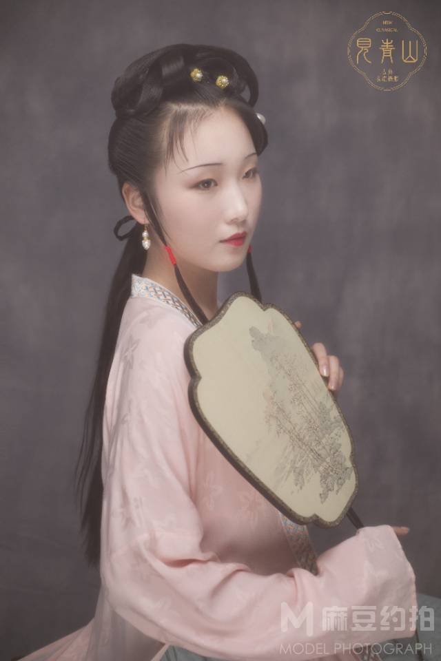 民国模特