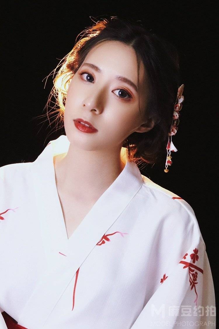 日系模特