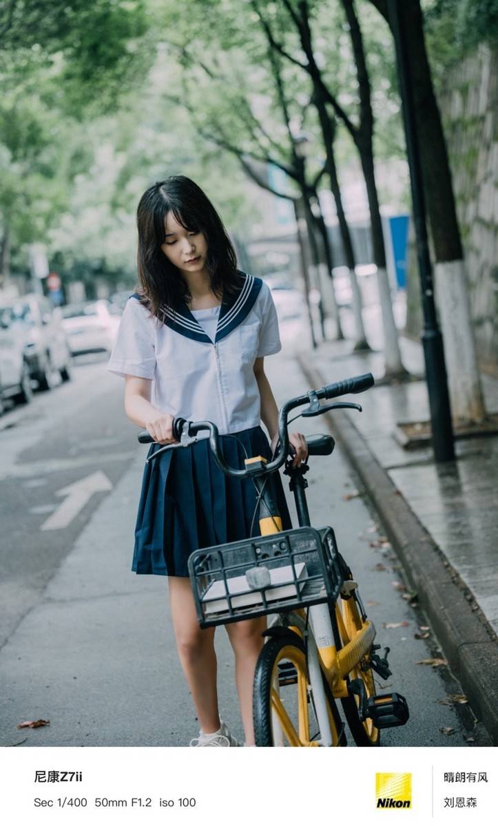 校园模特