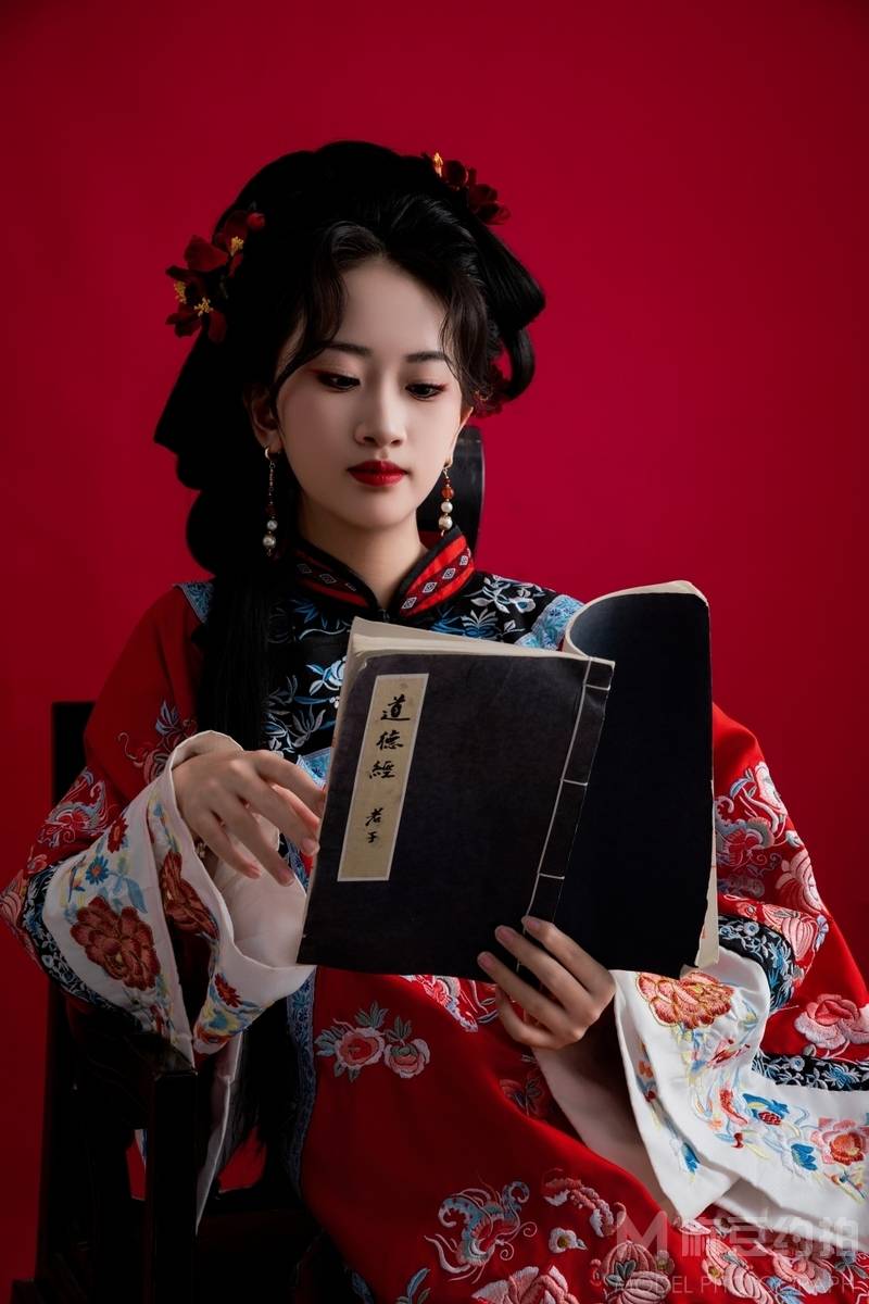 民国模特