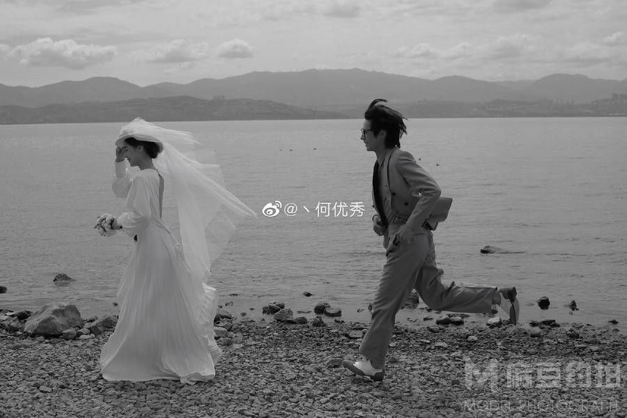 黑白模特