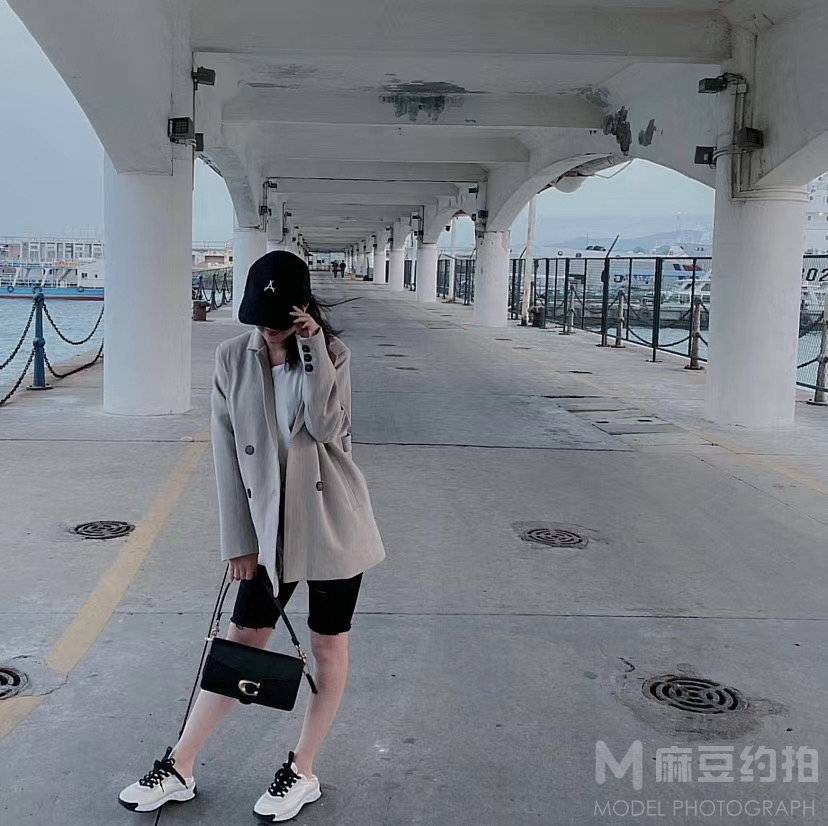 纪实模特