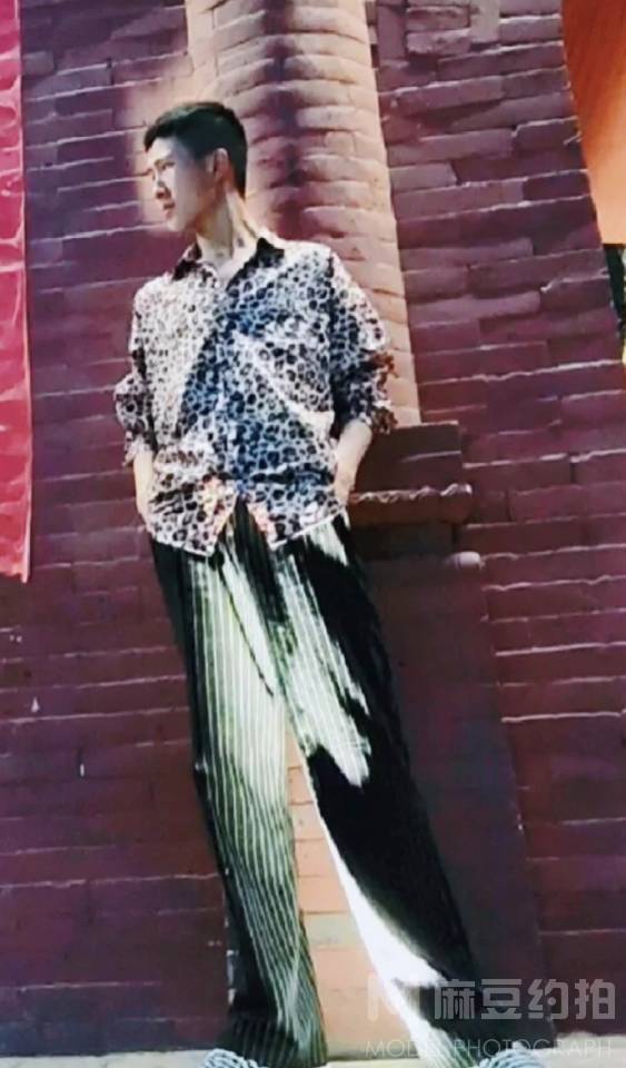 纪实模特