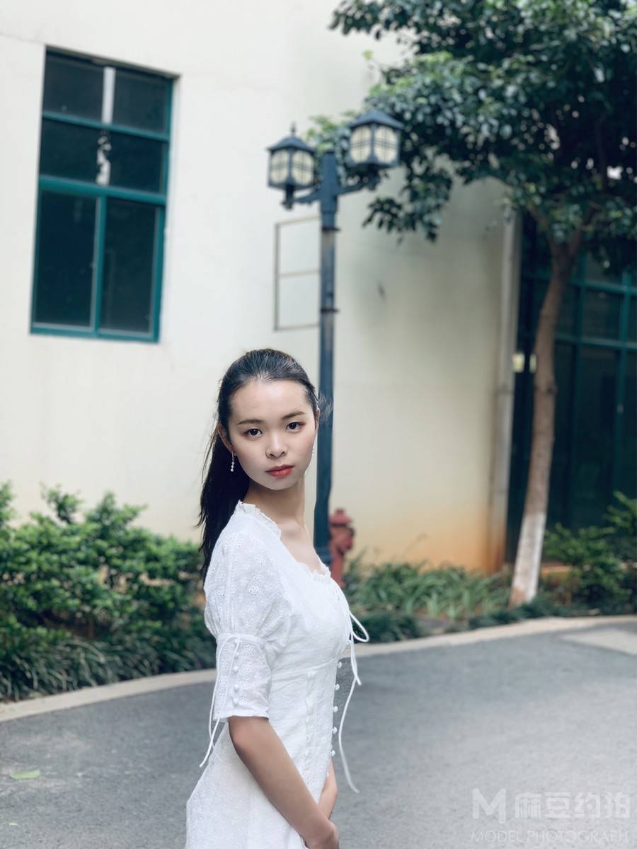 胶片模特