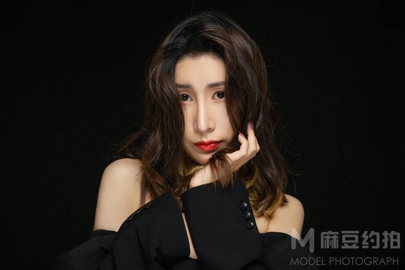 纪实模特