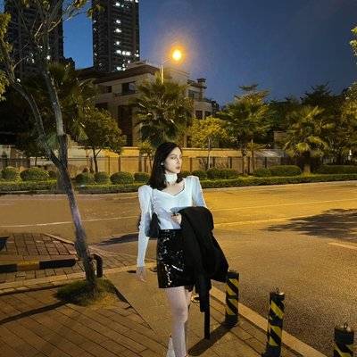 黑白模特