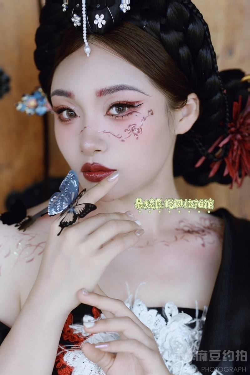 妆容模特