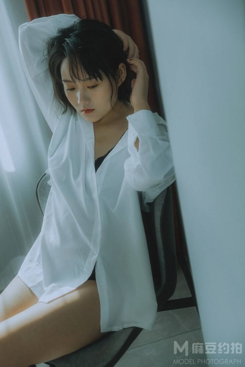 胶片模特
