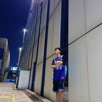 黑白模特