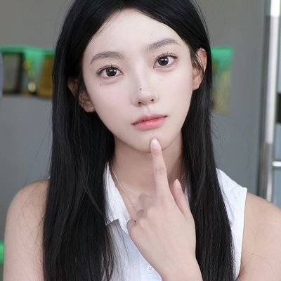 黑白模特