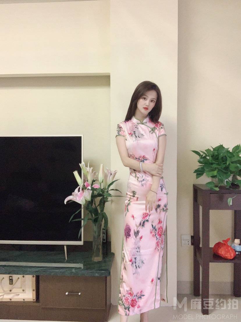 清新模特