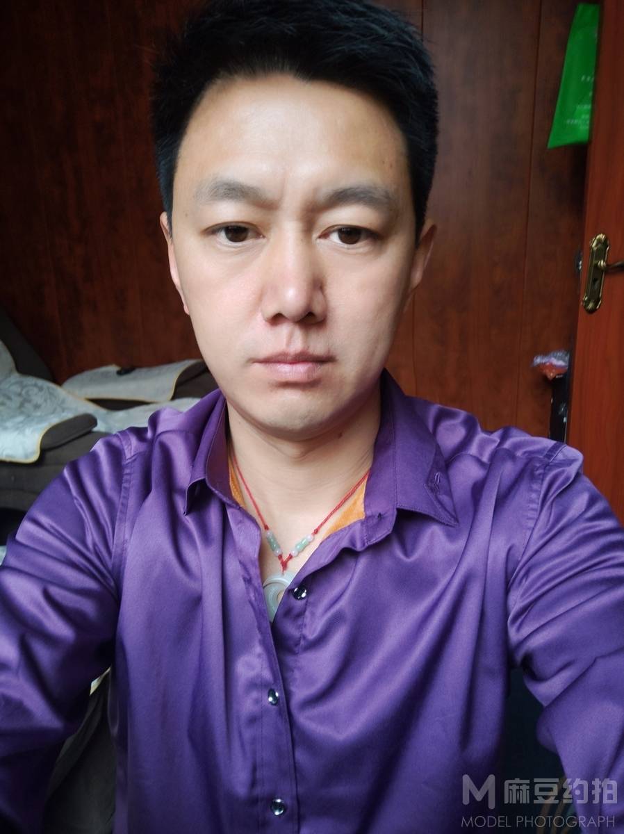 纪实模特