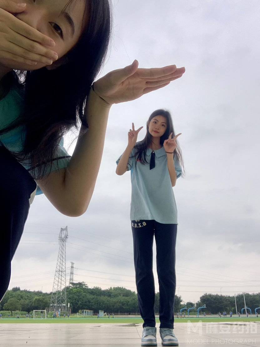 校园模特