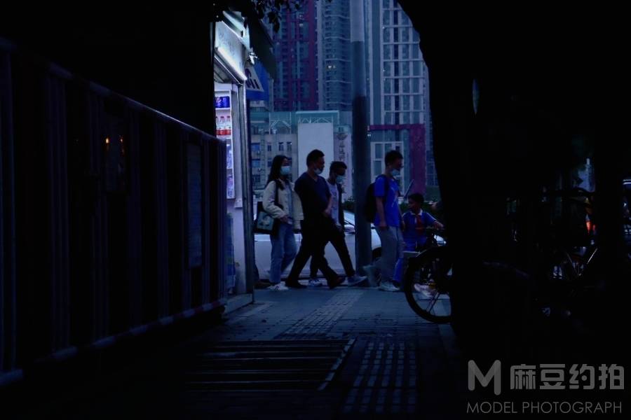 夜景模特
