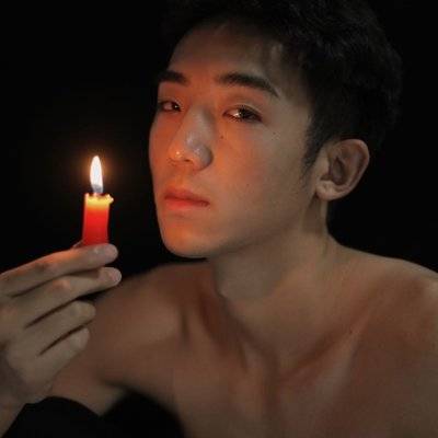 黑白模特