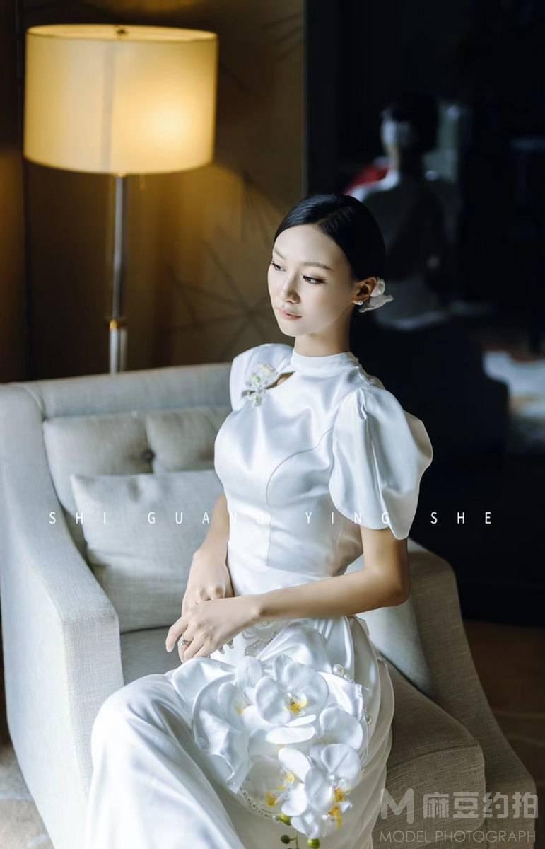 纪实模特